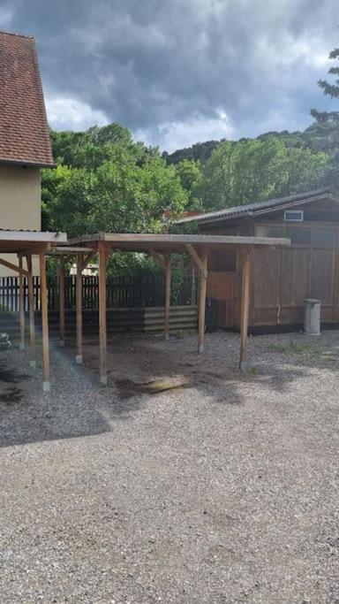 Apartment Mit 2 Betten Inklusive Gratis Parkplatz Graz Exterior photo